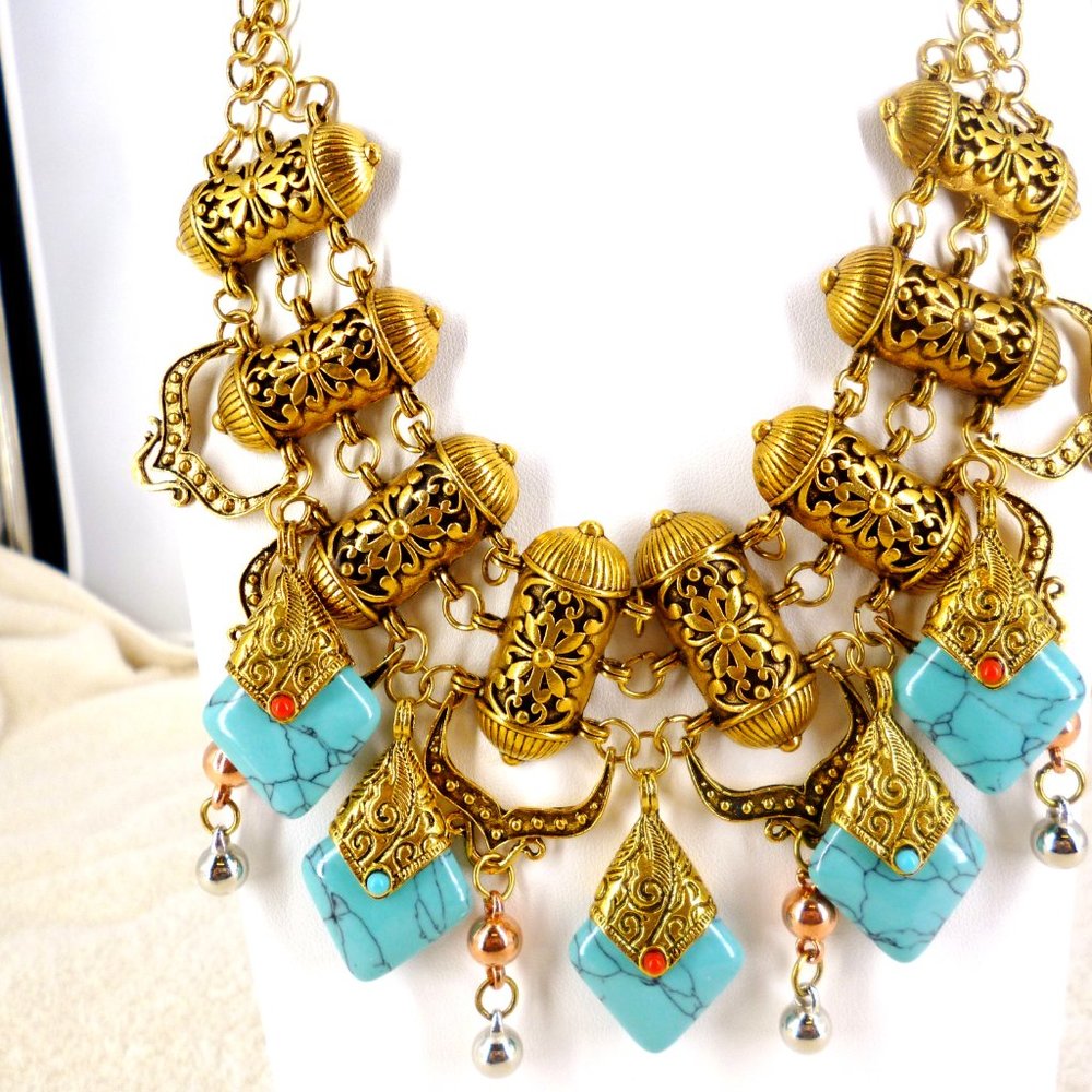 Necklace Amazing Exotic Gold Tone Filigree Faux Turquoise & Coral Perfect Cond - Picture 2 of 5